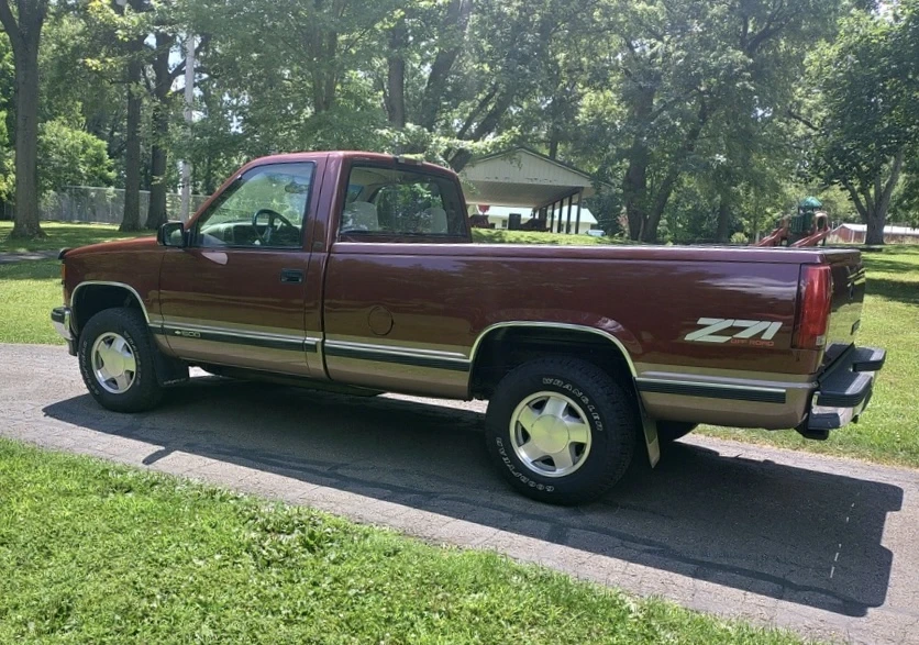 1998 Chevrolet C/K 4th Gen - Image 3 of 31