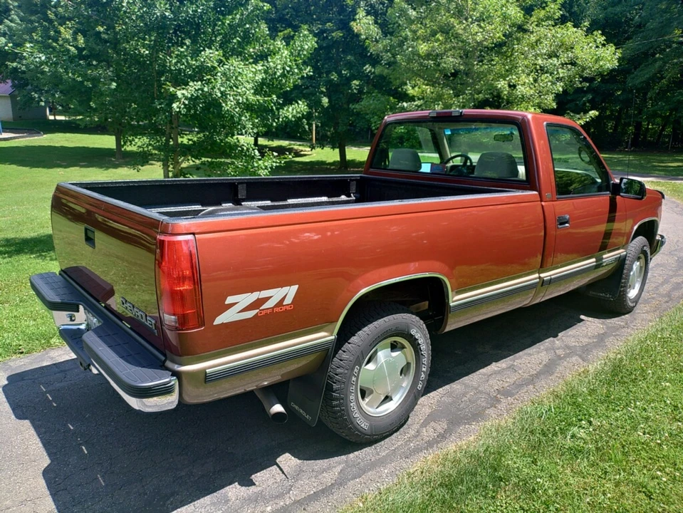 1998 Chevrolet C/K 4th Gen - Image 5 of 31