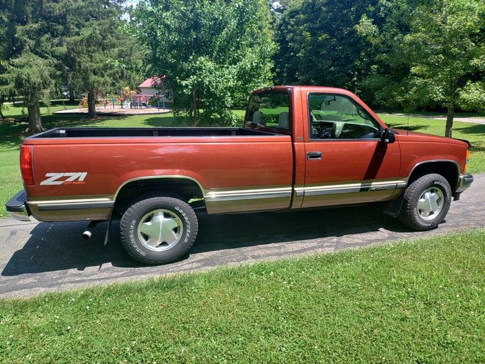 1998 Chevrolet C/K 4th Gen - Image 8 of 31