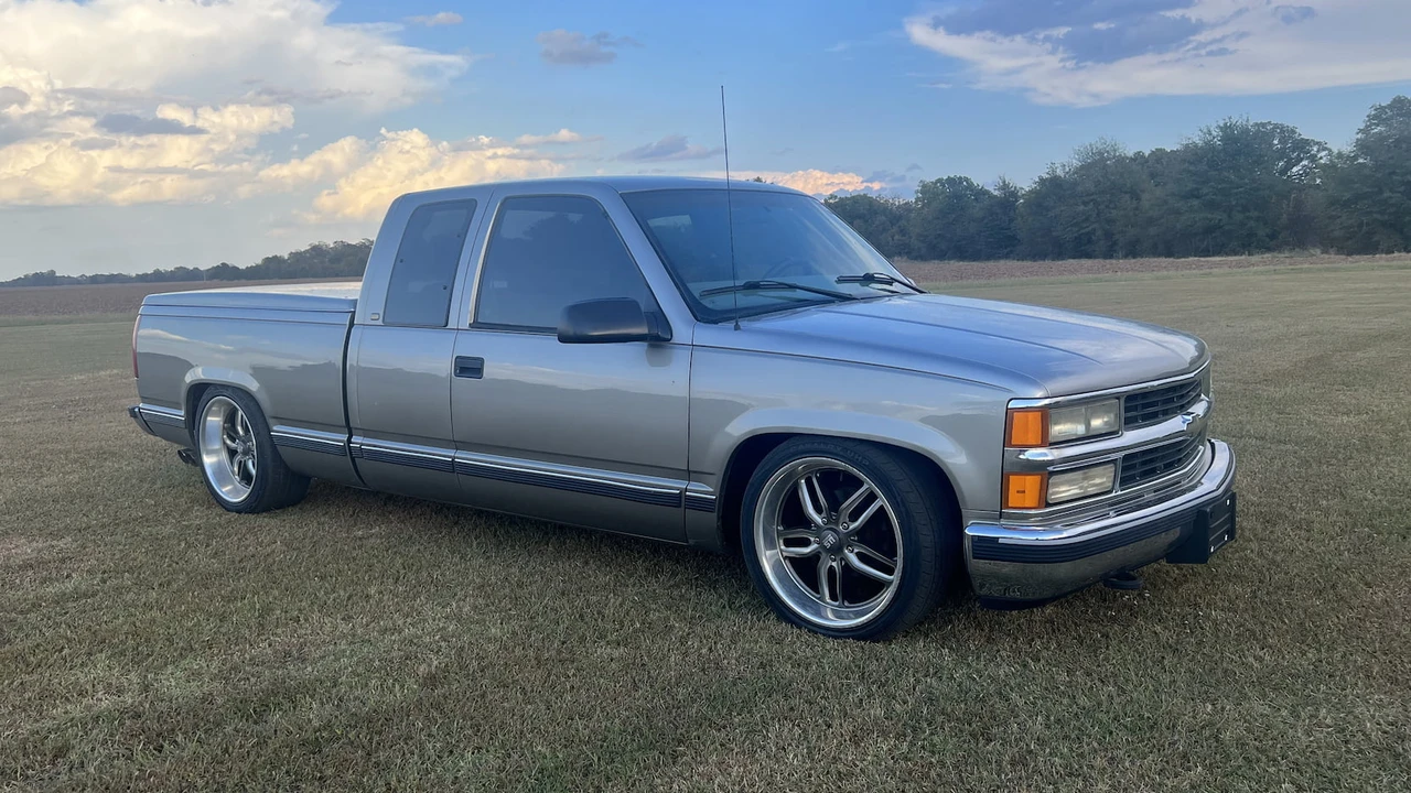 1998 Chevrolet C/K 4th Gen - Image 3 of 9