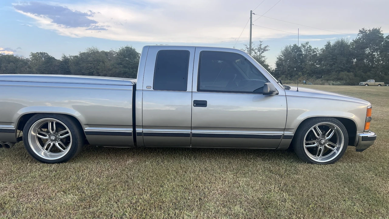 1998 Chevrolet C/K 4th Gen - Image 8 of 9