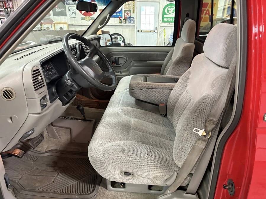 1998 Chevrolet C/K 4th Gen - Image 10 of 17