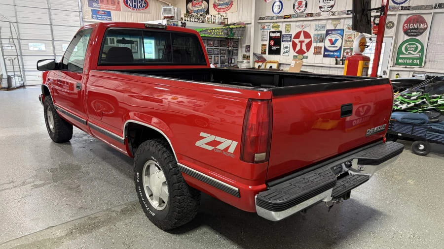1998 Chevrolet C/K 4th Gen - Image 5 of 17