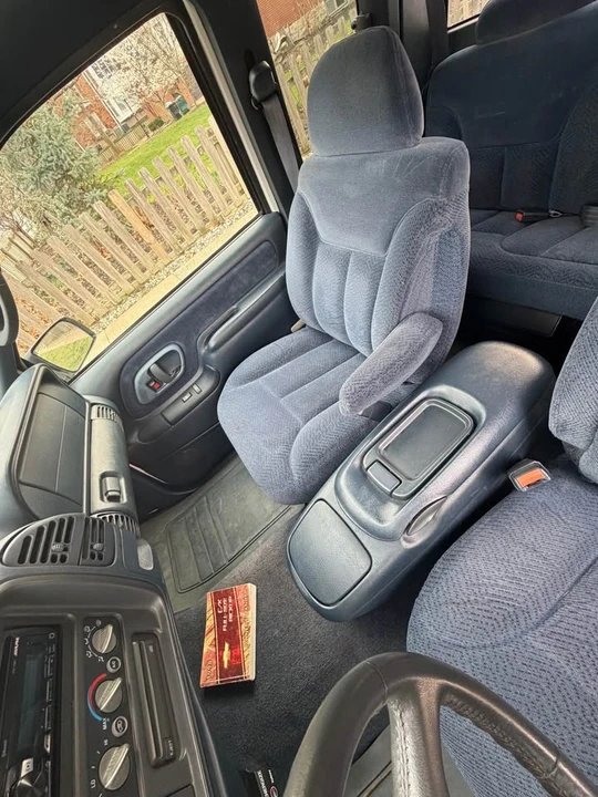 1998 Chevrolet C/K 4th Gen - Image 4 of 13