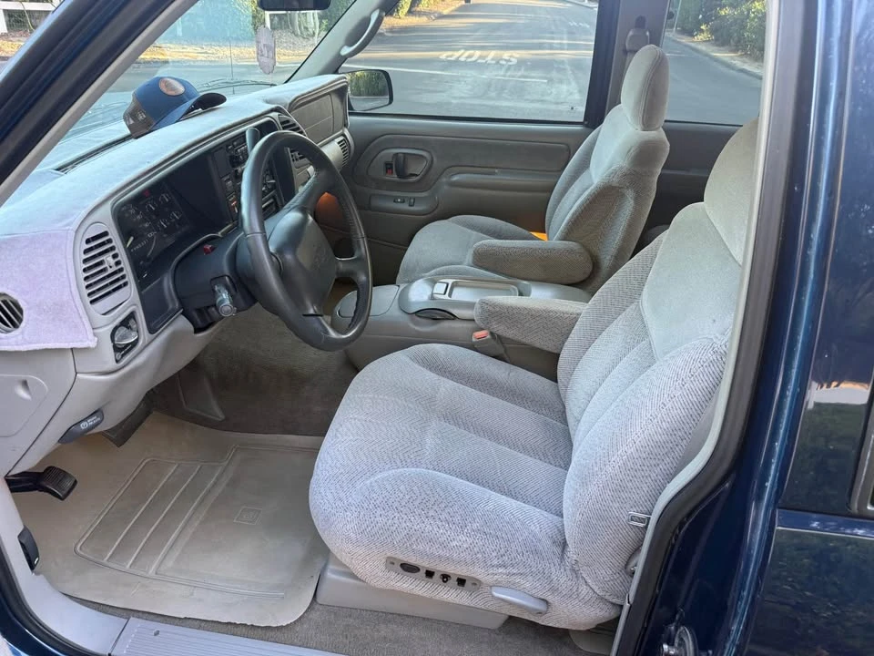 1998 Chevrolet C/K 4th Gen - Image 7 of 10