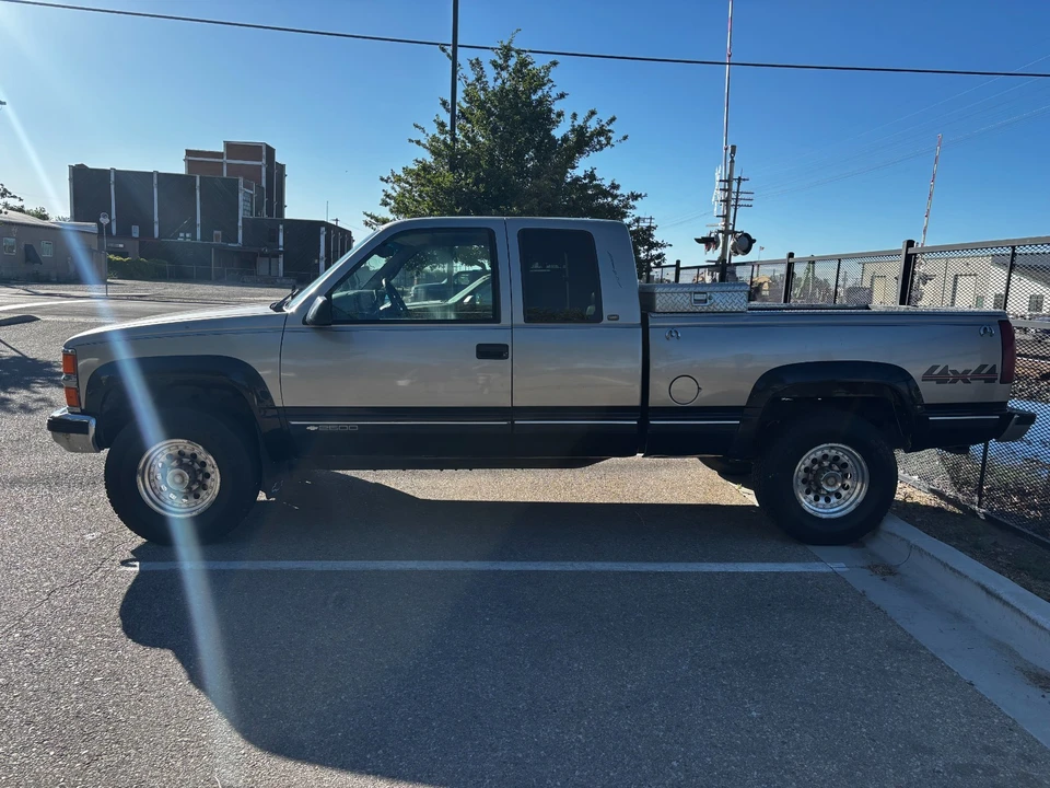 1998 Chevrolet C/K 4th Gen - Image 4 of 18