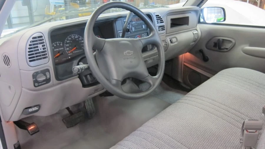 1998 Chevrolet C/K 4th Gen - Image 4 of 12