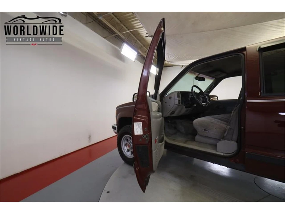 1998 Chevrolet C/K 4th Gen - Image 23 of 31