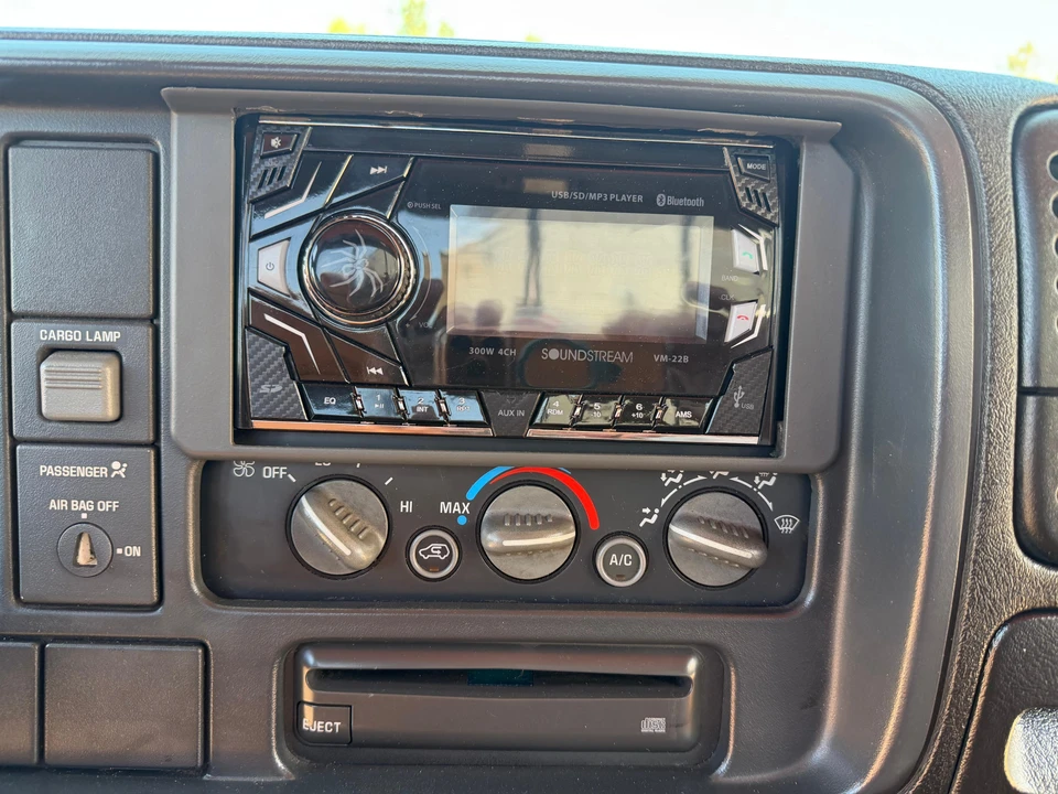 1998 Chevrolet C/K 4th Gen - Image 25 of 31