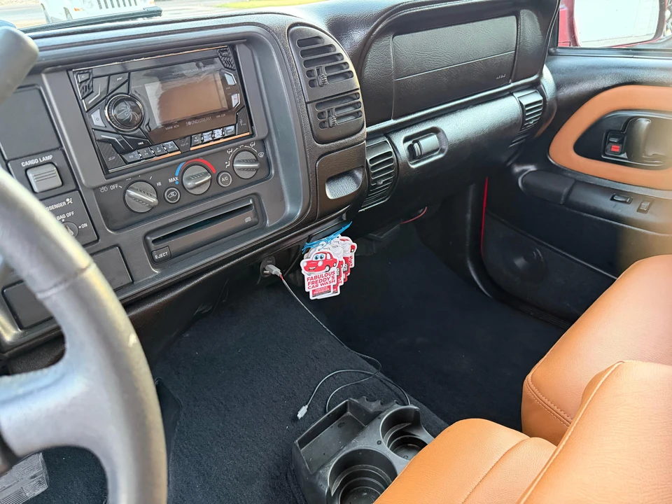 1998 Chevrolet C/K 4th Gen - Image 26 of 31