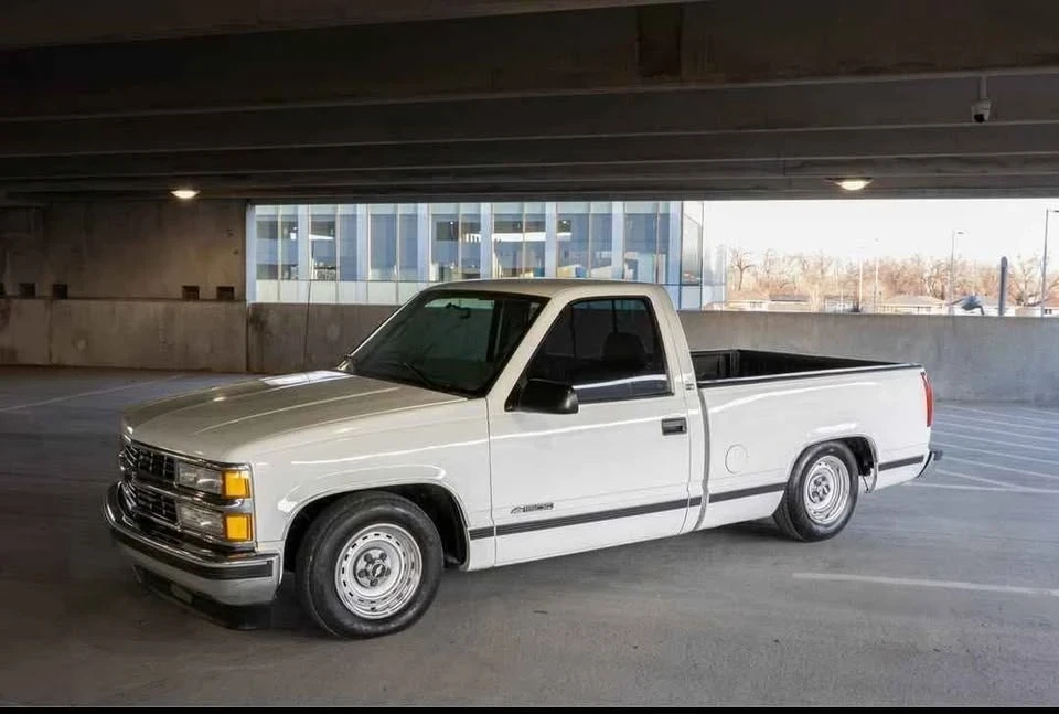 1998 Chevrolet C/K 4th Gen - Image 3 of 10