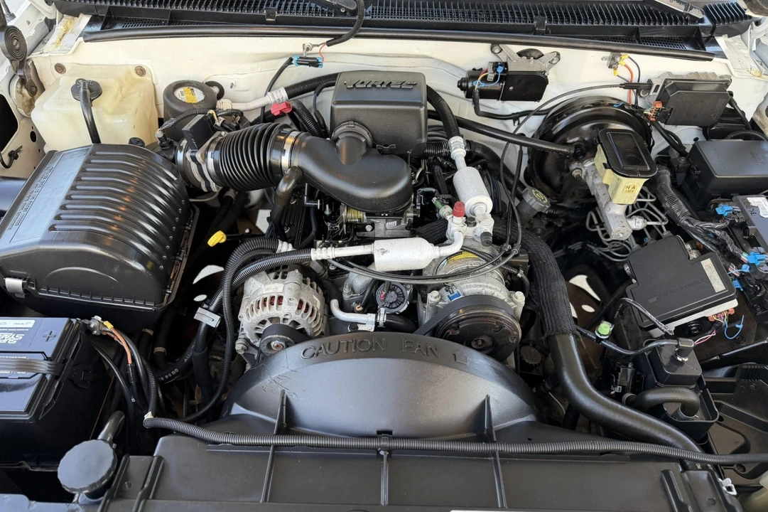1998 Chevrolet C/K 4th Gen - Image 6 of 8