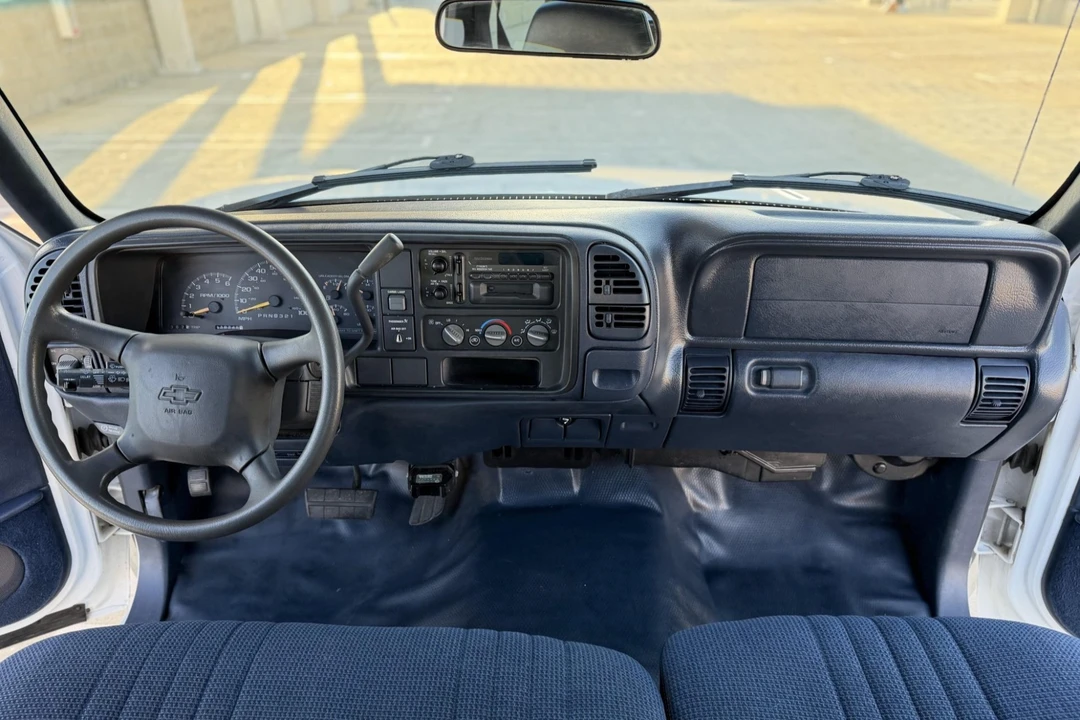 1998 Chevrolet C/K 4th Gen - Image 5 of 8