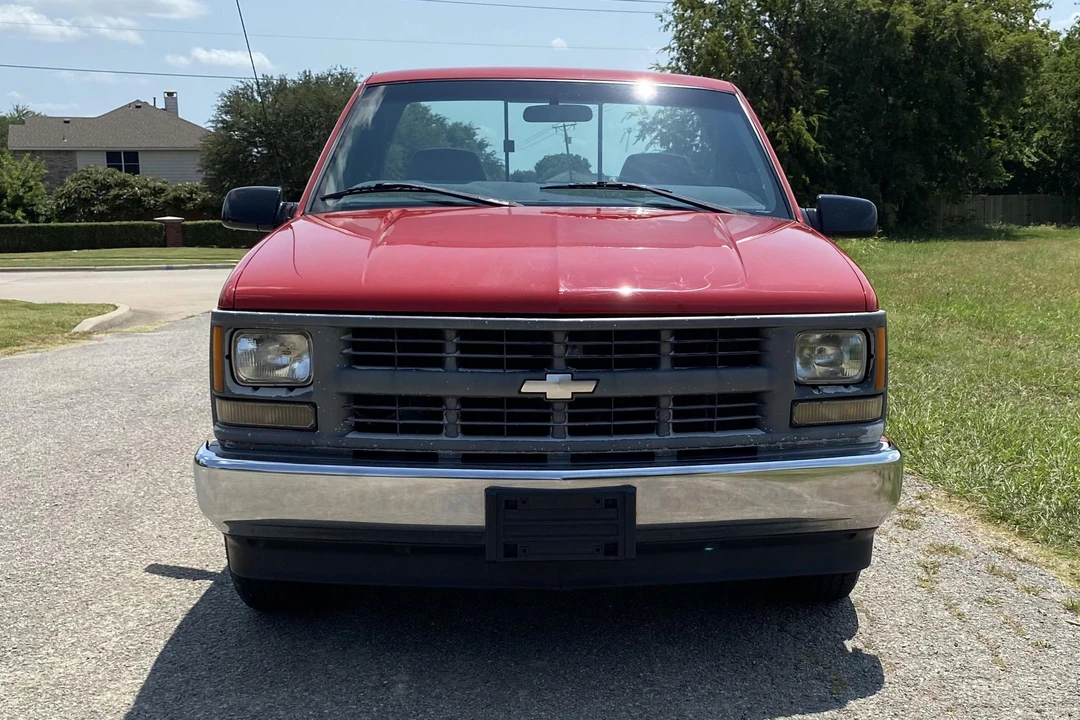 1998 Chevrolet C/K 4th Gen - Image 2 of 31