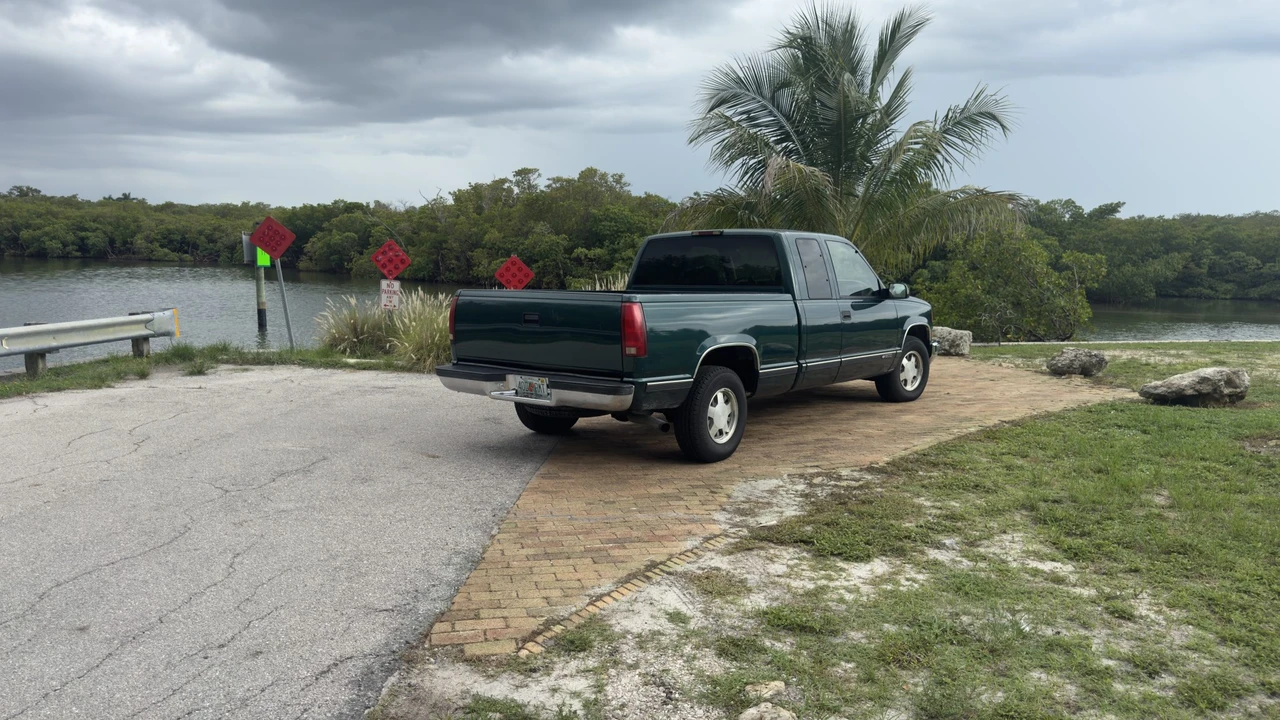 1998 Chevrolet C/K 4th Gen - Image 15 of 31