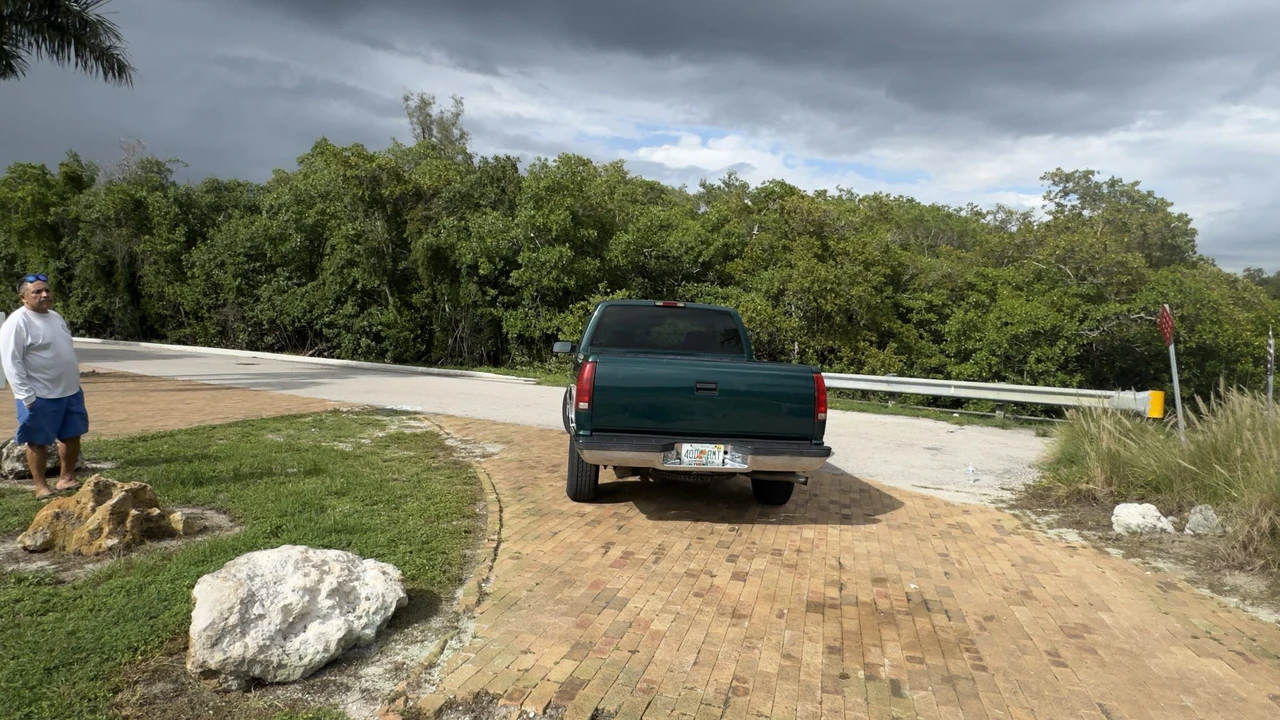 1998 Chevrolet C/K 4th Gen - Image 11 of 31