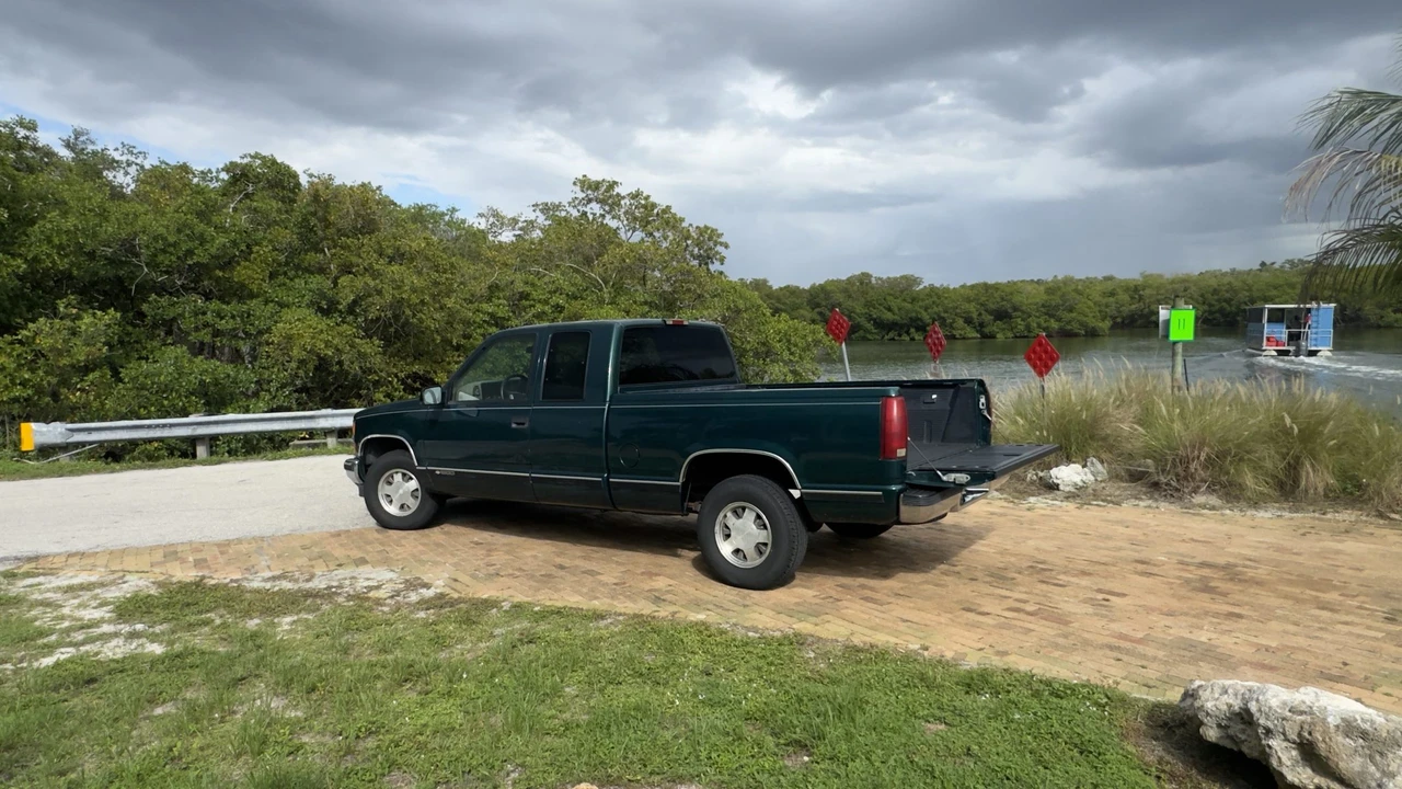1998 Chevrolet C/K 4th Gen - Image 6 of 31