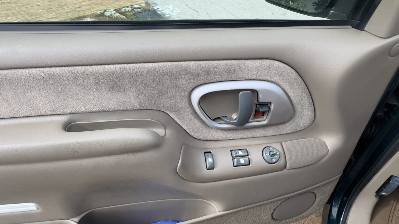 1998 Chevrolet C/K 4th Gen - Image 28 of 31