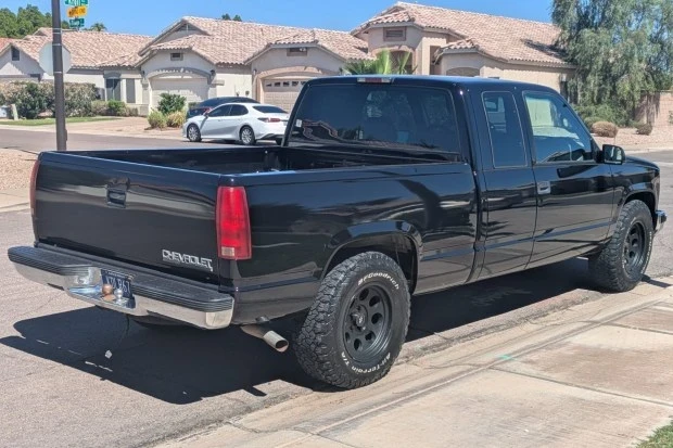 1998 Chevrolet C/K 4th Gen - Image 2 of 8
