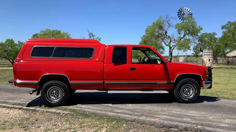 1998 Chevrolet C/K 4th Gen - Image 15 of 31