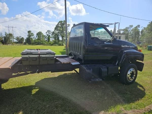 1998 Chevrolet Kodiak - Image 10 of 12
