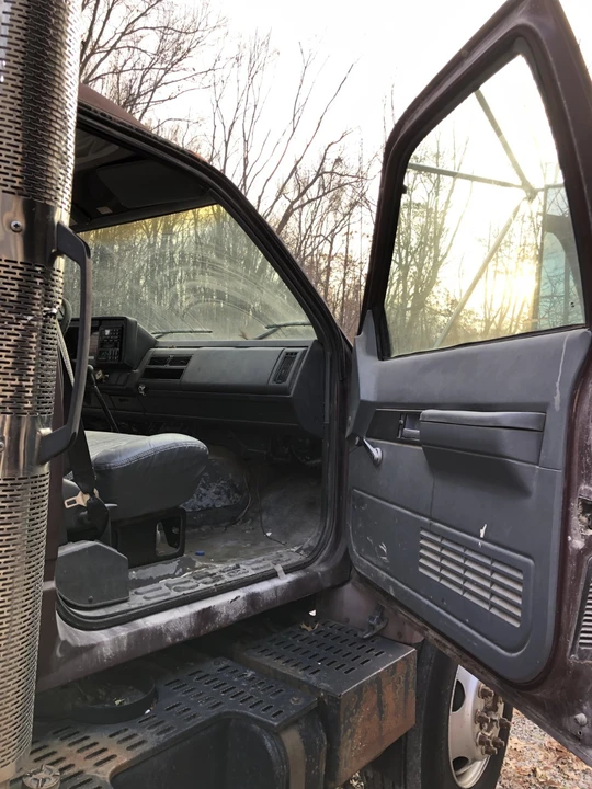 1998 Chevrolet Kodiak - Image 20 of 21