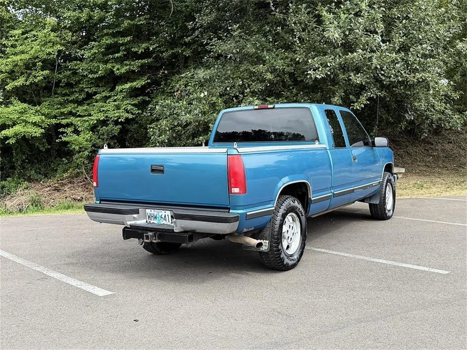 1998 Chevrolet C/K 4th Gen - Image 3 of 31