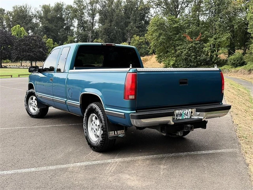 1998 Chevrolet C/K 4th Gen - Image 6 of 31