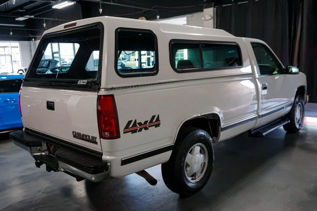 1998 Chevrolet C/K 4th Gen - Image 6 of 12