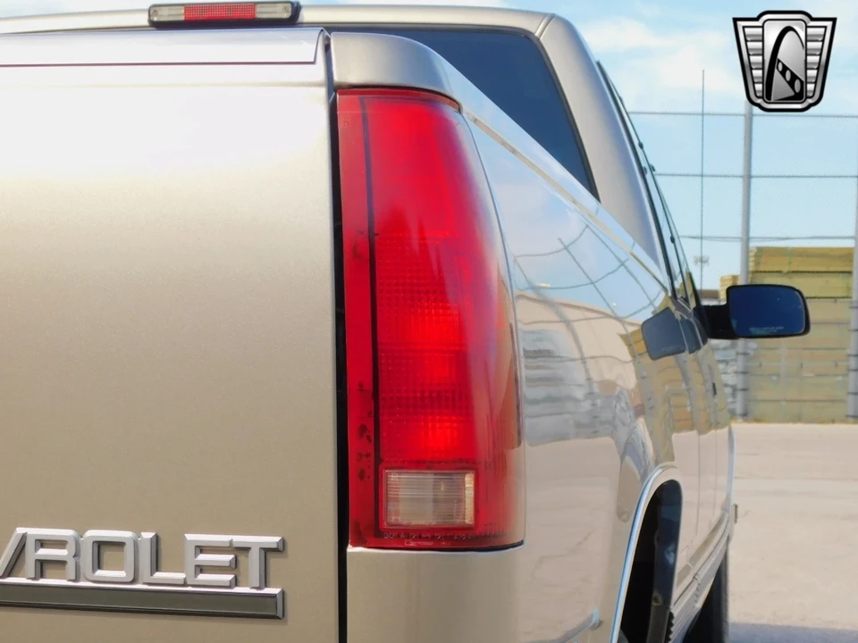 1998 Chevrolet C/K 4th Gen - Image 14 of 21