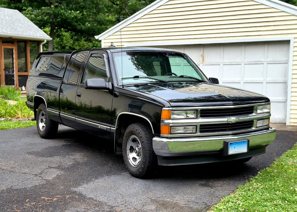 1998 Chevrolet C/K 4th Gen - Image 2 of 31