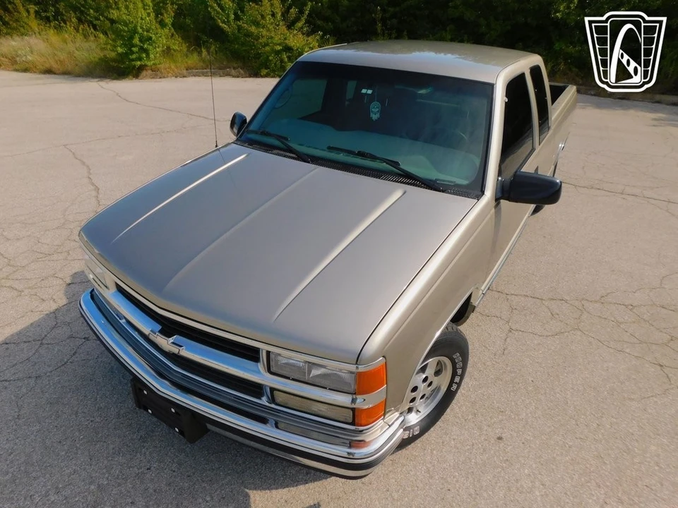 1998 Chevrolet C/K 4th Gen - Image 5 of 21