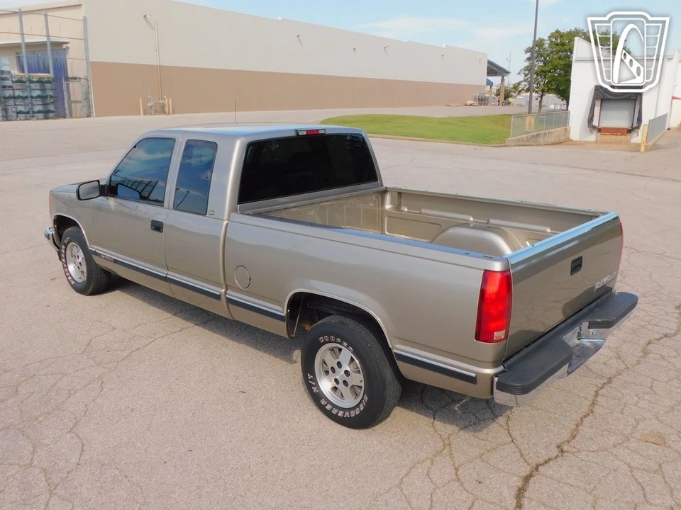 1998 Chevrolet C/K 4th Gen - Image 17 of 21