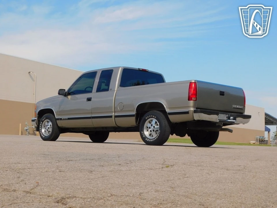 1998 Chevrolet C/K 4th Gen - Image 15 of 21