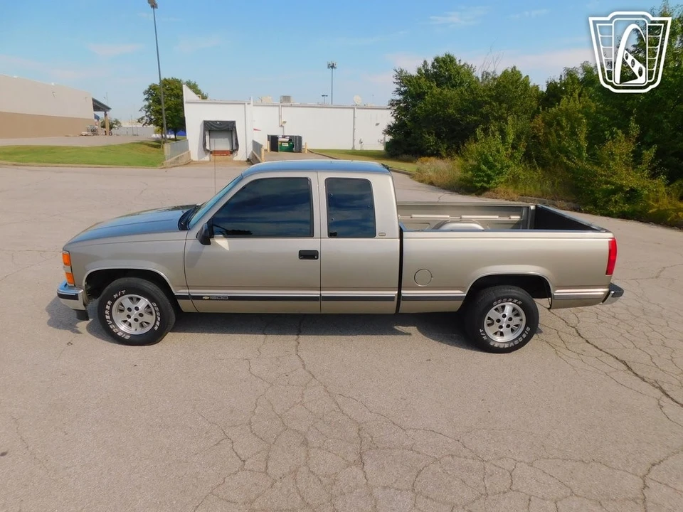 1998 Chevrolet C/K 4th Gen - Image 12 of 21