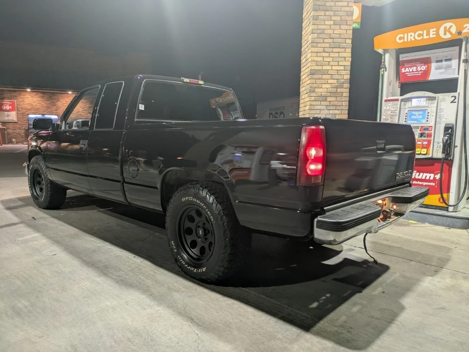 1998 Chevrolet C/K 4th Gen - Image 4 of 21