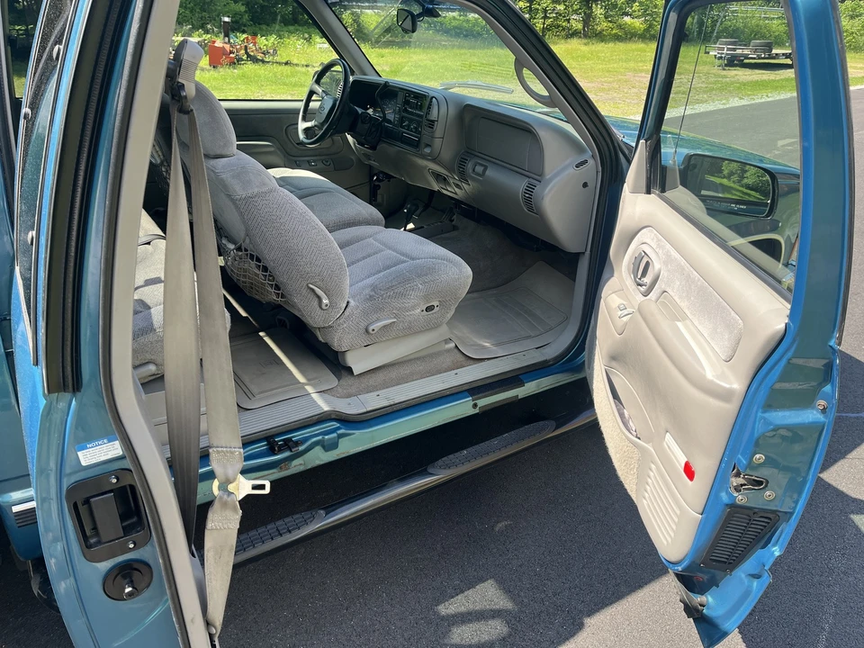 1998 Chevrolet C/K 4th Gen - Image 22 of 30