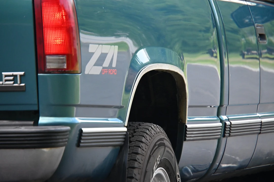 1998 Chevrolet C/K 4th Gen - Image 11 of 30
