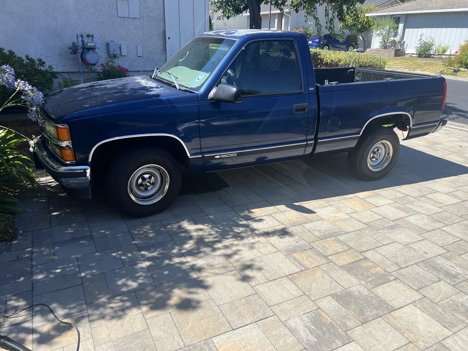 1998 Chevrolet C/K 4th Gen - Image 2 of 21