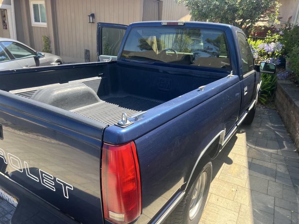 1998 Chevrolet C/K 4th Gen - Image 3 of 21