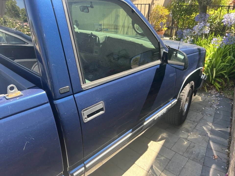 1998 Chevrolet C/K 4th Gen - Image 4 of 21