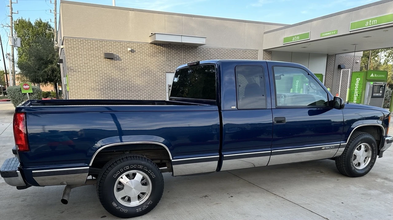 1998 Chevrolet C/K 4th Gen - Image 6 of 21