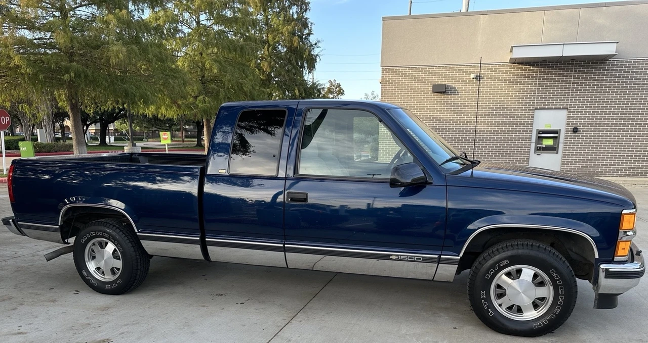 1998 Chevrolet C/K 4th Gen - Image 5 of 21