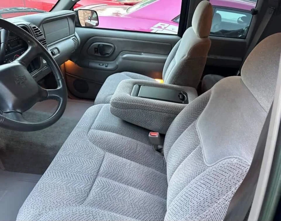 1998 Chevrolet C/K 4th Gen - Image 23 of 31