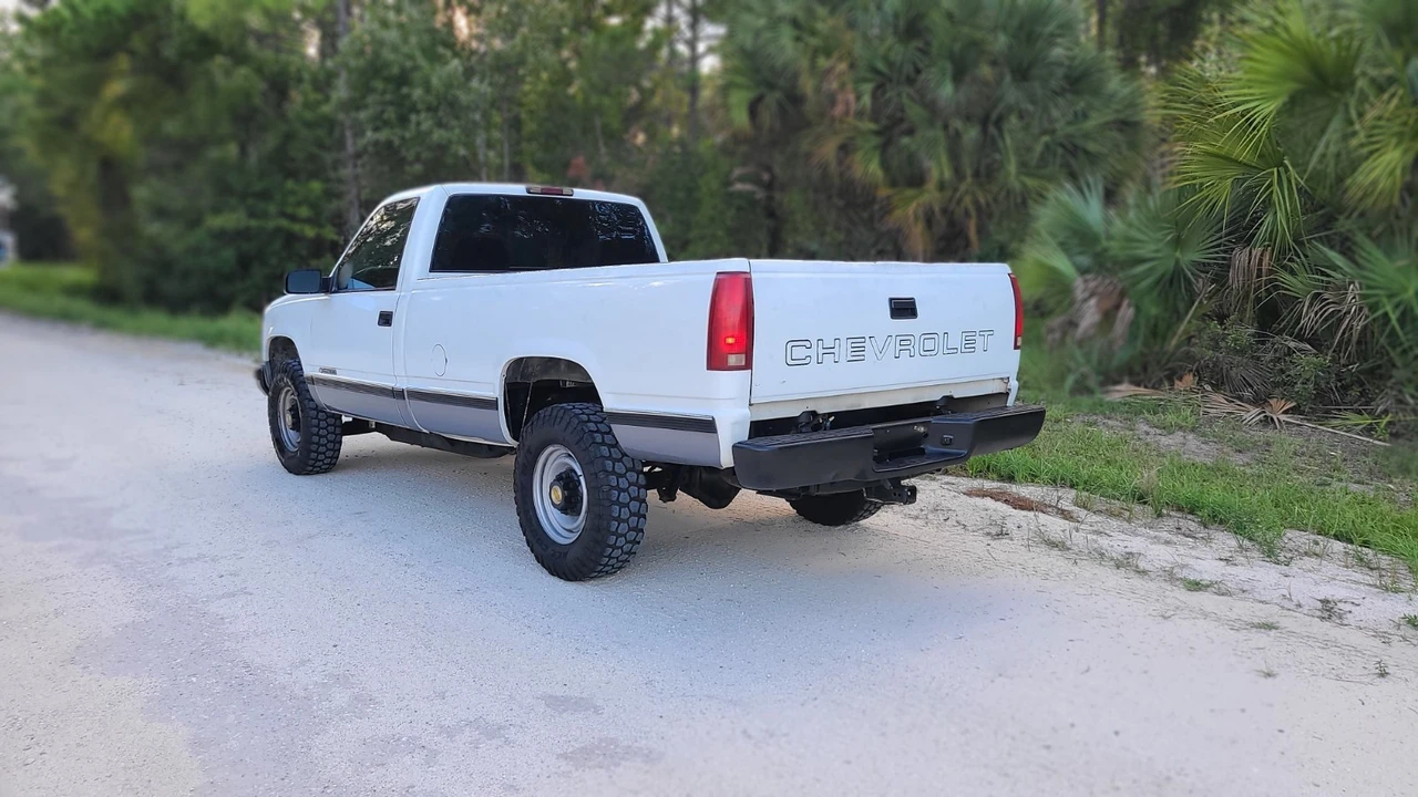 1998 Chevrolet C/K 4th Gen - Image 2 of 21
