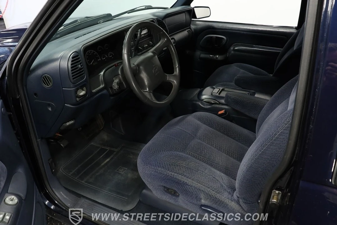1998 Chevrolet C/K 4th Gen - Image 5 of 12