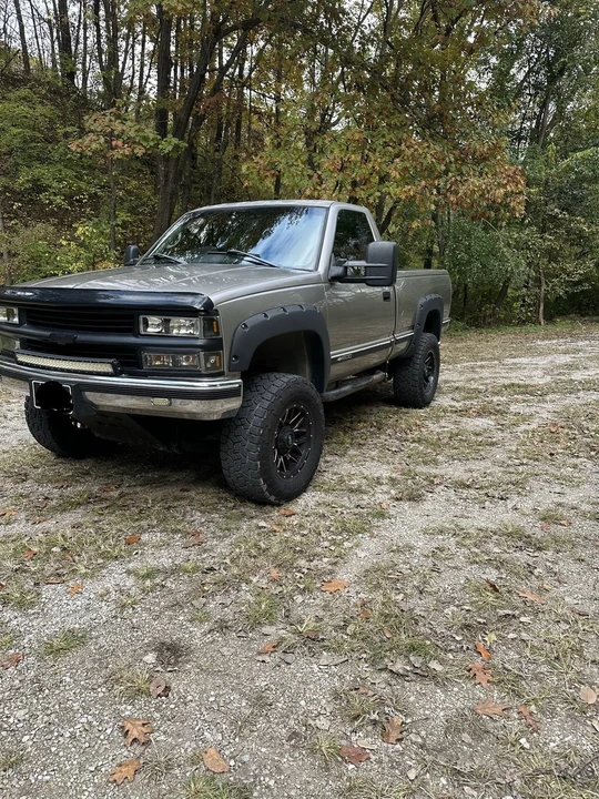 1998 Chevrolet C/K 4th Gen - Image 3 of 15