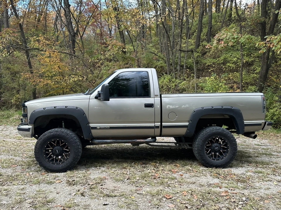 1998 Chevrolet C/K 4th Gen - Image 4 of 15