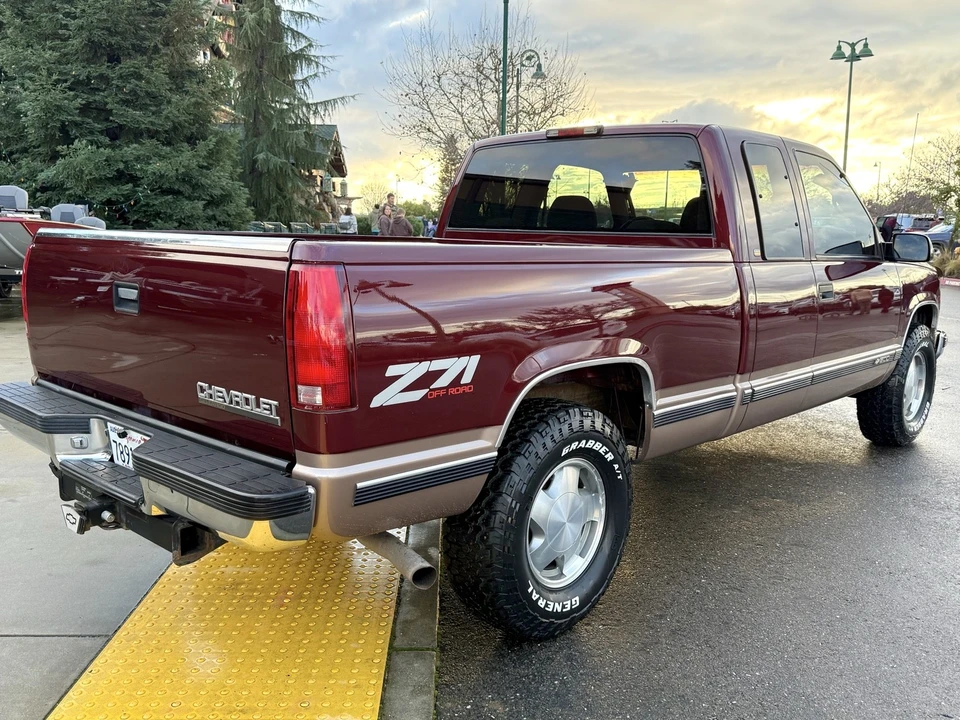1998 Chevrolet C/K 4th Gen - Image 4 of 21