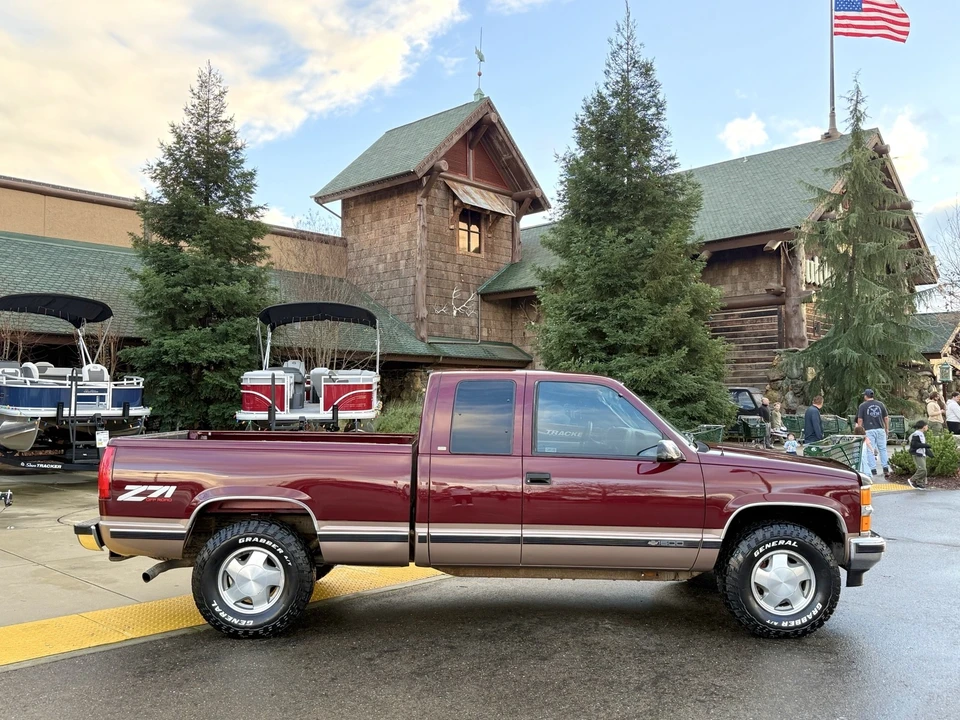1998 Chevrolet C/K 4th Gen - Image 2 of 21